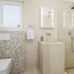 别墅 Bosco In With Sea View And Private Pool Only 300 Meters From The *