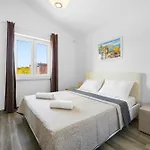 别墅 Bosco In With Sea View And Private Pool Only 300 Meters From The